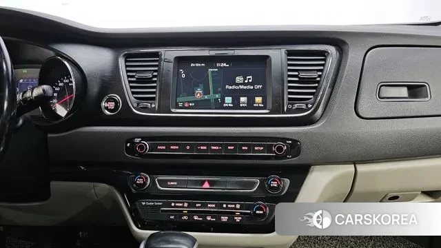 Kia All New Carnival 2018 Белый из Кореи, фото 5