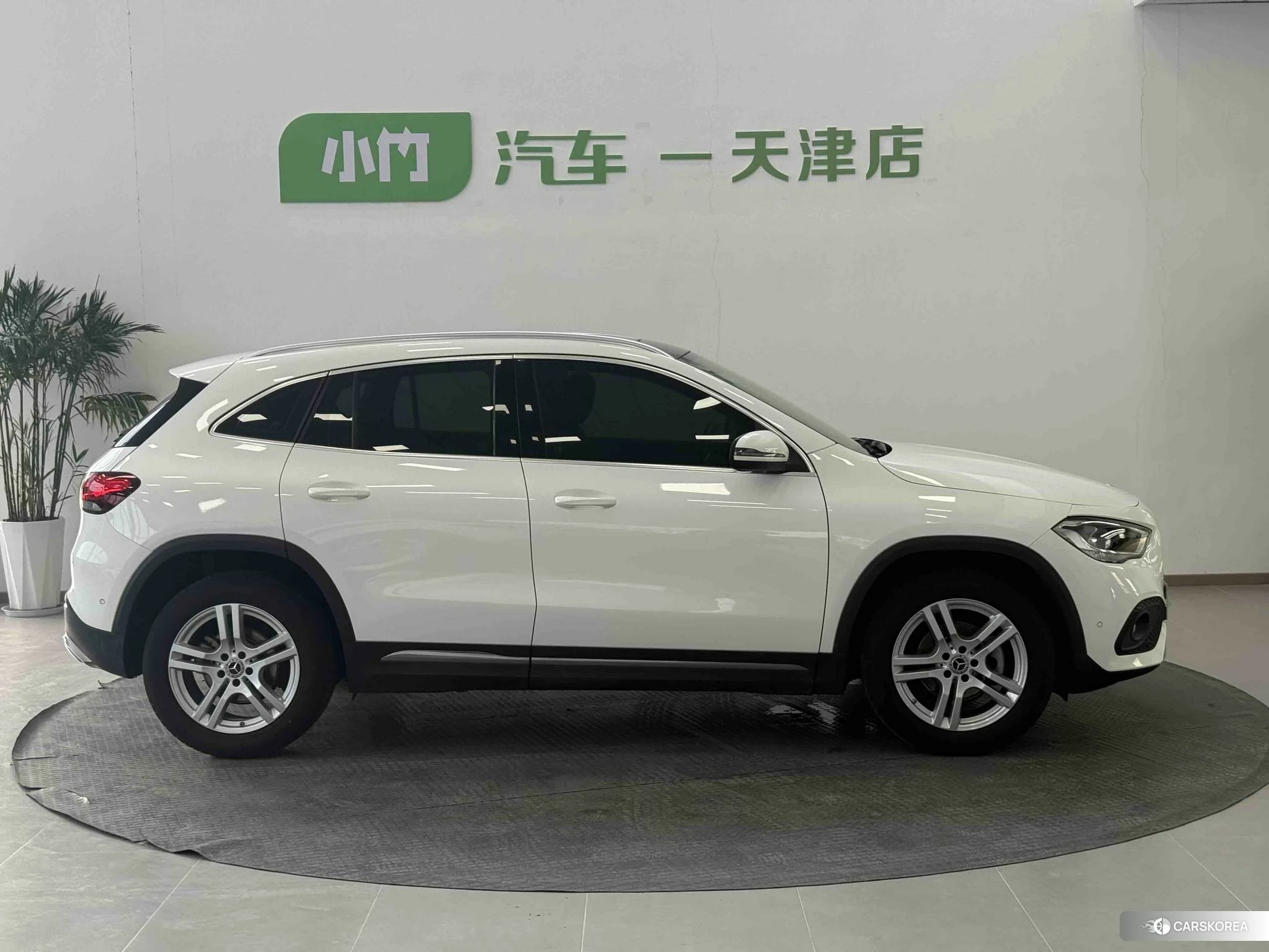 Mercedes-Benz GLA 2021 Белый из Китая, фото 5