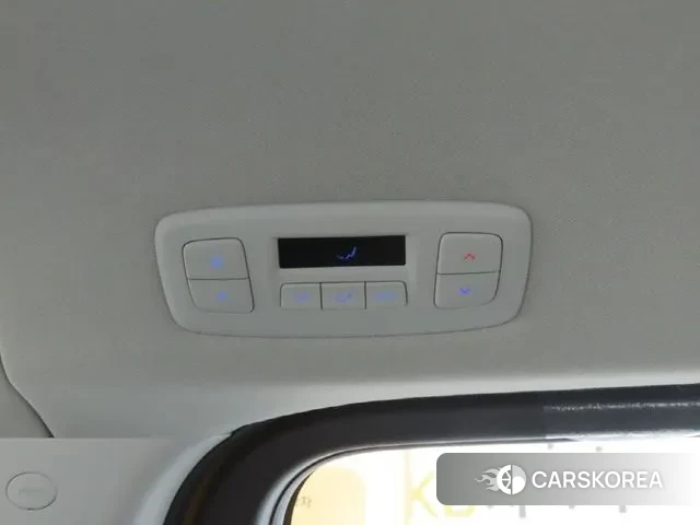 Hyundai Staria 2025 Желтый из Кореи, фото 5