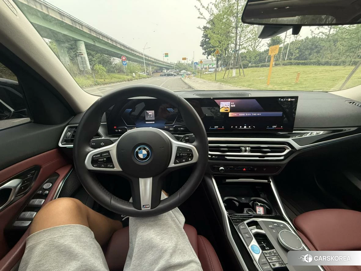 BMW i3 2023 Черный из Китая, фото 5