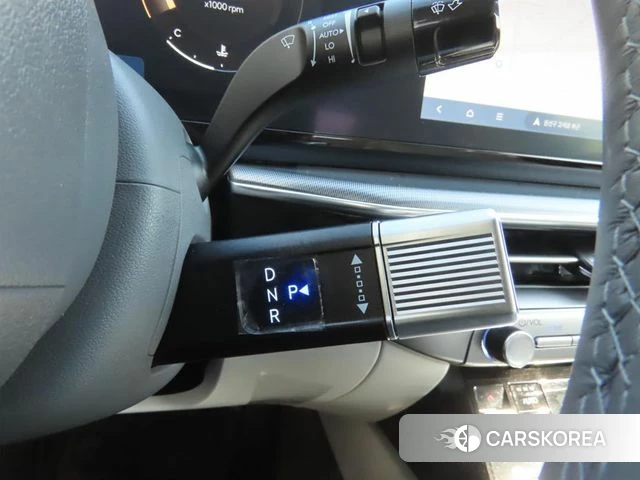 Hyundai Grandeur (GN7) 2023 Серебристо-серый из Кореи, фото 5