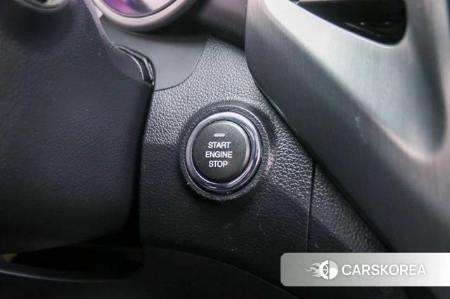 Ssangyong Tivoli Armor 2018 Синий из Кореи, фото 5