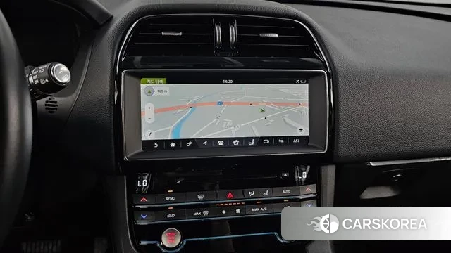 Jaguar F-PACE 2018 Белый из Кореи, фото 5