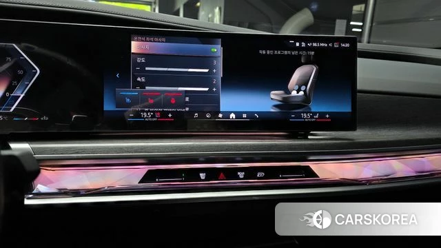 BMW 7 Series (G70) 2024 Черный из Кореи, фото 5