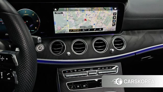 Mercedes-Benz E-Class W213 2022 Белый из Кореи, фото 5