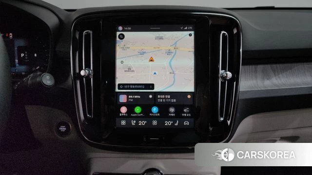 Volvo XC40 2025 Белый из Кореи, фото 5
