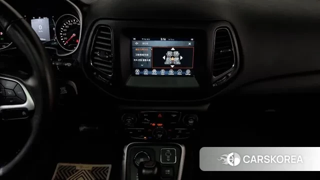 Jeep Compass 2nd Generation 2019 Белый из Кореи, фото 5