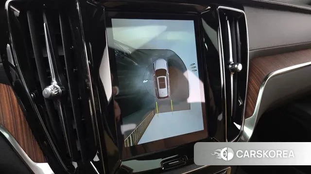 Volvo V60 Cross-Country 2nd Generation 2022 Белый из Кореи, фото 5