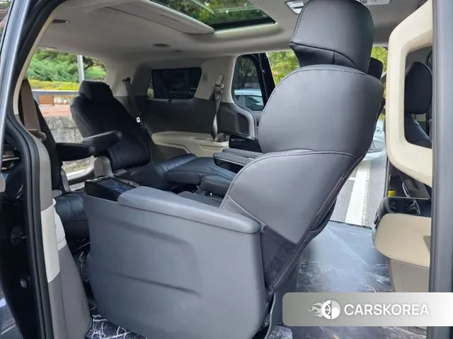 Kia Carnival 4th generation 2024 Серый из Кореи, фото 5