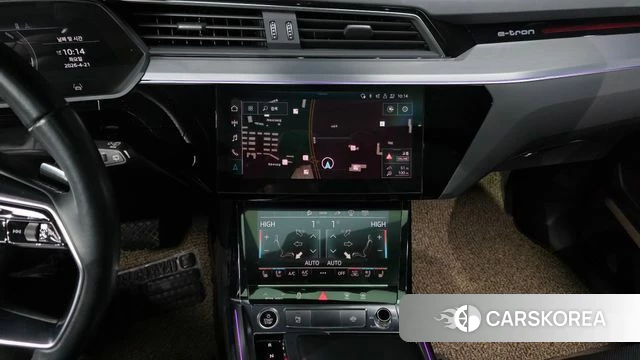 Audi e-Tron 2021 Черный из Кореи, фото 5