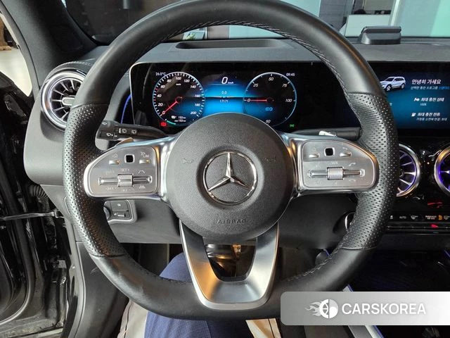 Mercedes-Benz EQB X243 2023 Черный из Кореи, фото 5