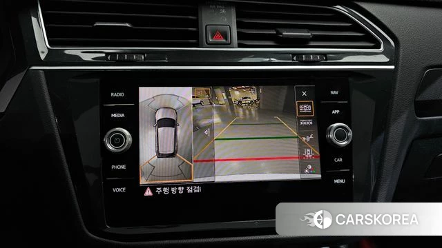 Volkswagen Tiguan second Generation 2020 Белый из Кореи, фото 5