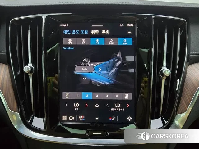 Volvo V60 Cross-Country 2nd Generation 2025 Белый из Кореи, фото 5