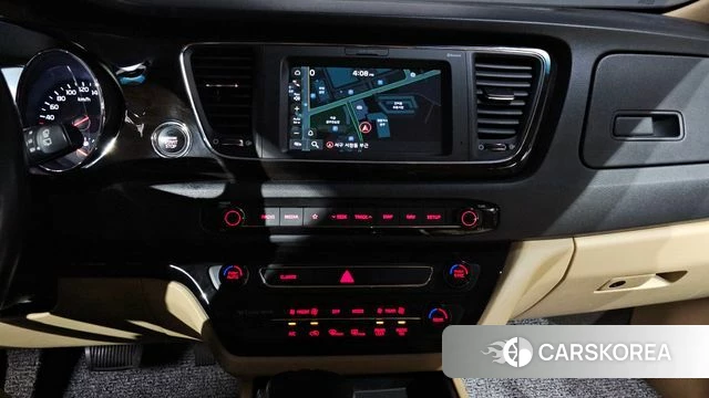 Kia The New Carnival 2018 Белый из Кореи, фото 5