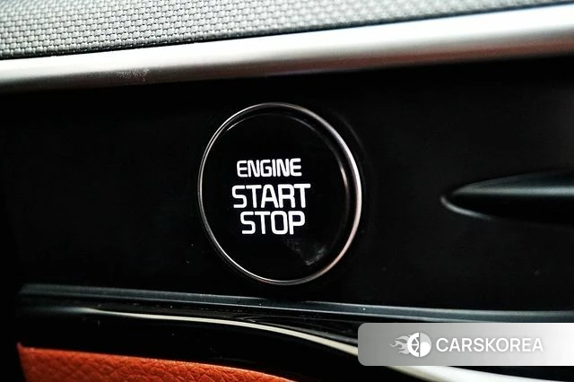 Kia The New K5 3rd generation 2024 Белый из Кореи, фото 5