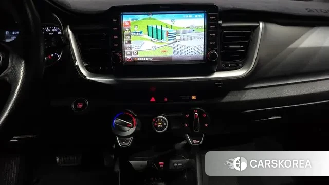 Kia Stonic 2018 Серый из Кореи, фото 5