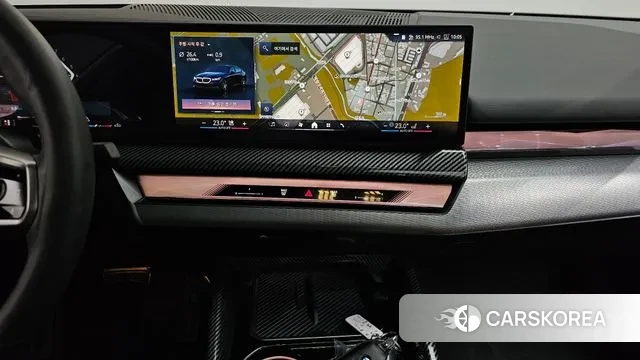 BMW 5 Series (G60) 2024 Черный из Кореи, фото 5