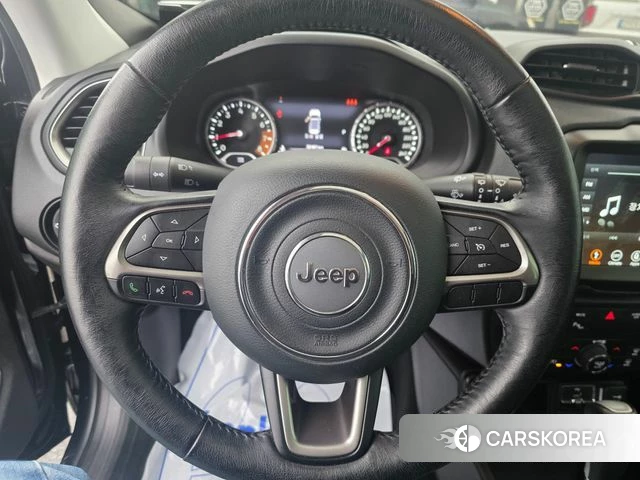 Jeep Renegade 2021 Черный из Кореи, фото 5