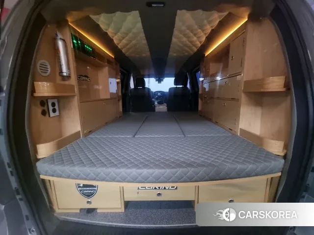 Hyundai The New Grand Starex 2019 Серебристо-серый из Кореи, фото 5