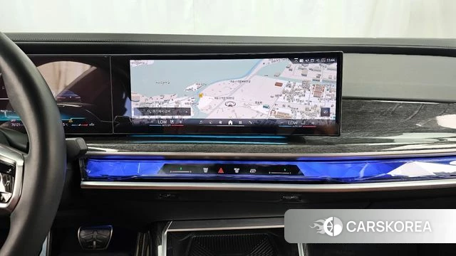 BMW 7 Series (G70) id 4691981 из Кореи 5