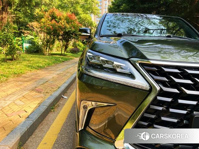 Lexus LX 2022 Зеленый из Китая, фото 5