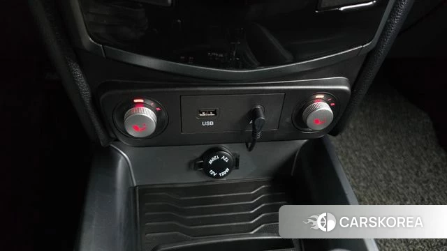 Ssangyong Tivoli Armor 2018 Белый из Кореи, фото 5