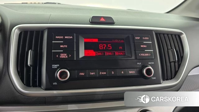 Kia The New Ray 2022 Белый из Кореи, фото 5