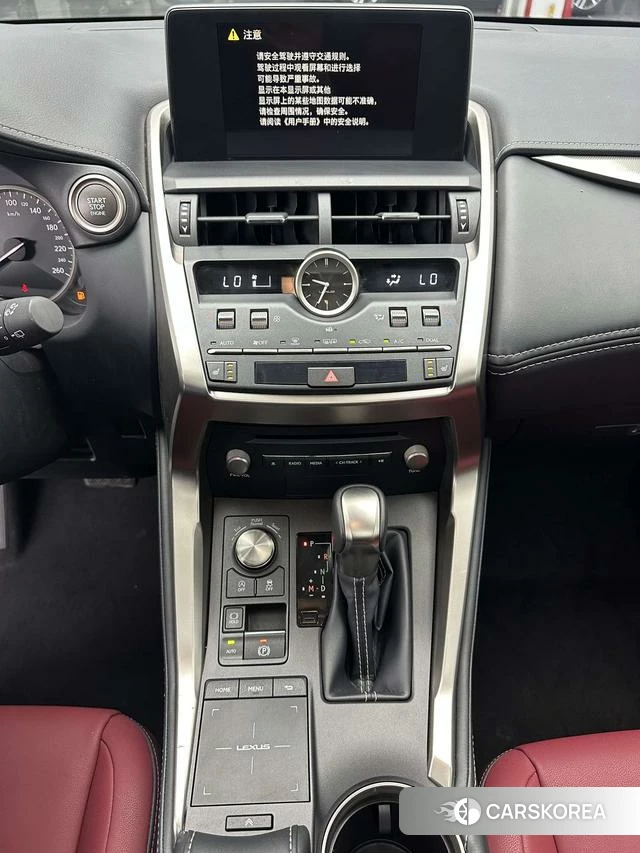 Lexus NX 2021 Серебристо-серый из Китая, фото 5