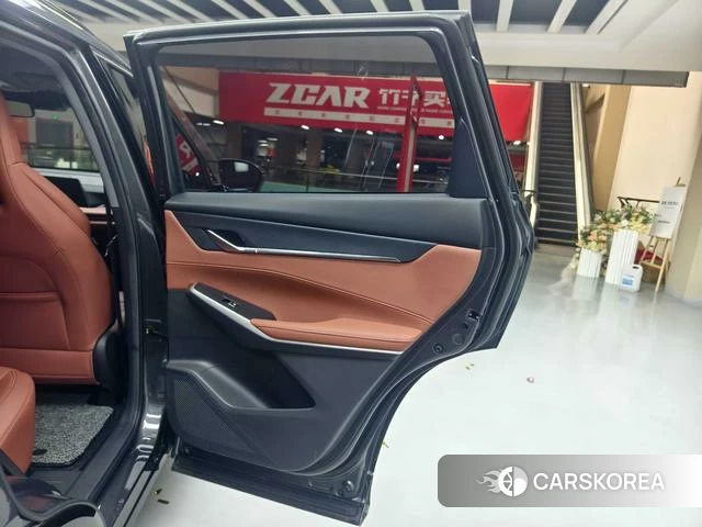 Chang'an CS75 PLUS 2024 Темно-серый из Китая, фото 5
