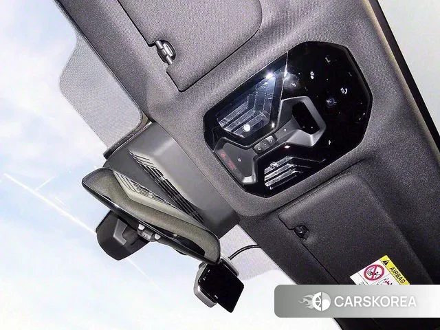 BMW 7 Series (G70) 2024 Белый из Кореи, фото 5