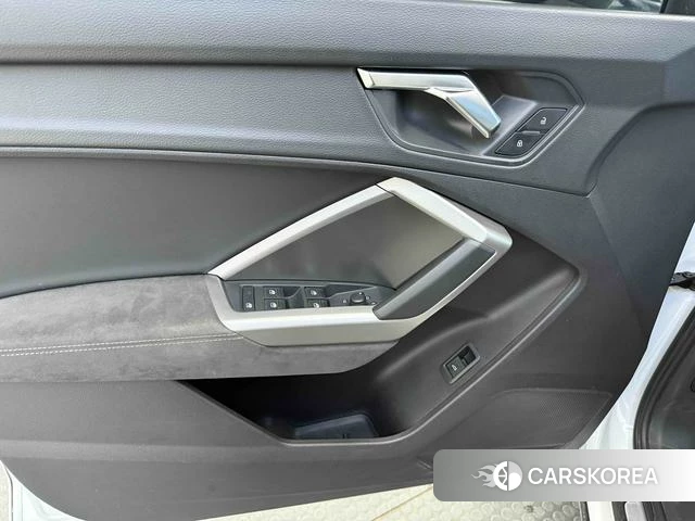 Audi Q3 2021 Белый из Китая, фото 5