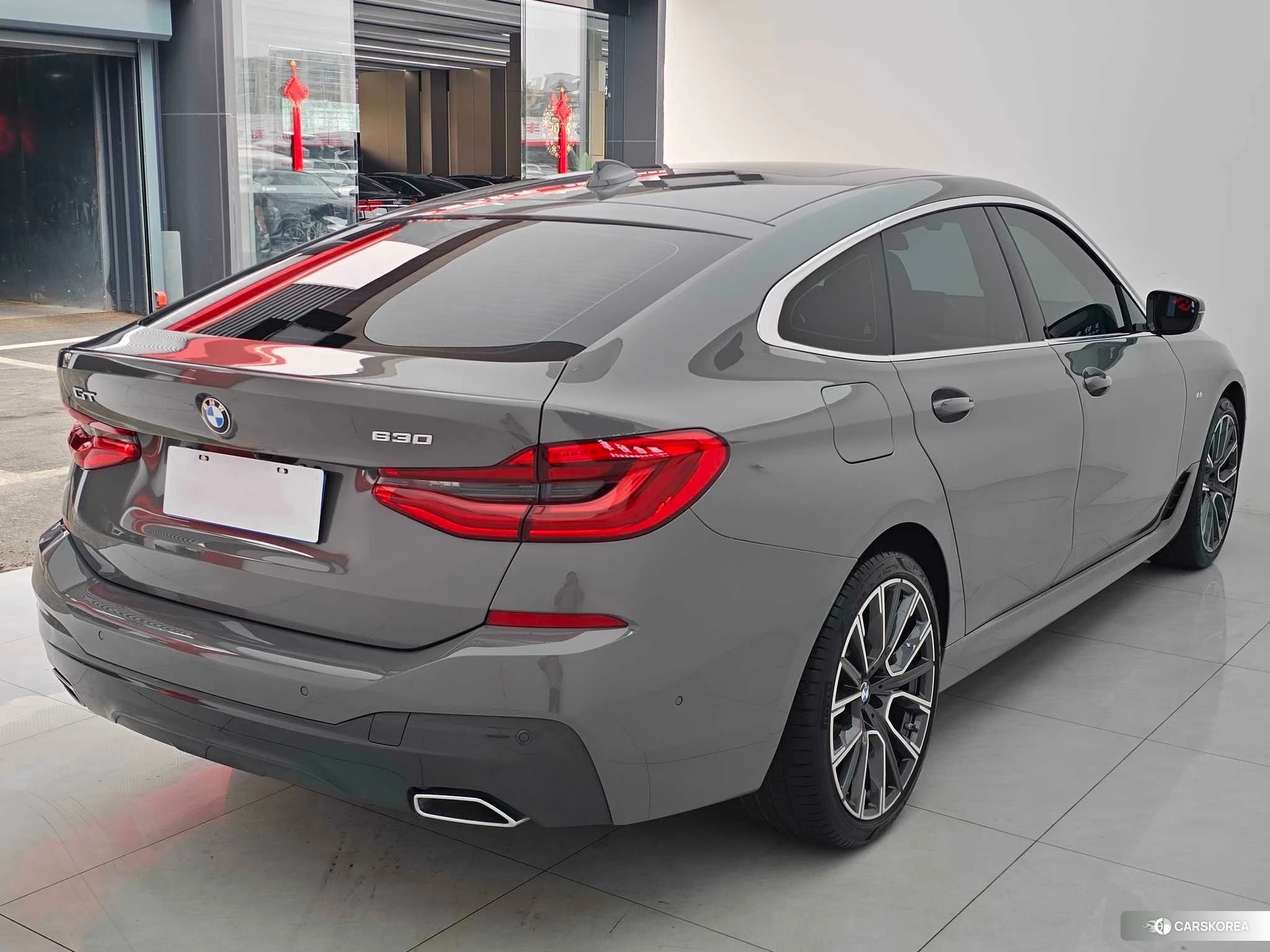 BMW 6 series GT 2021 Темно-серый из Китая, фото 5