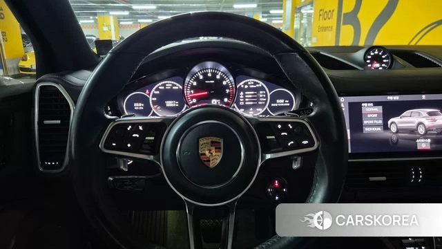 Porsche Cayenne (PO536) 2019 Черный из Кореи, фото 5