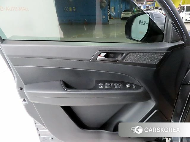 Ssangyong The New Rexton Sports Cannes 2023 Серый из Кореи, фото 5