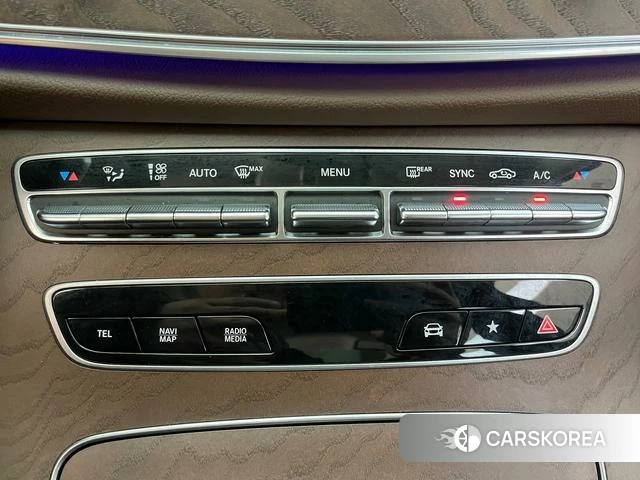 Mercedes-Benz E-class id 3875973 из Китая 5