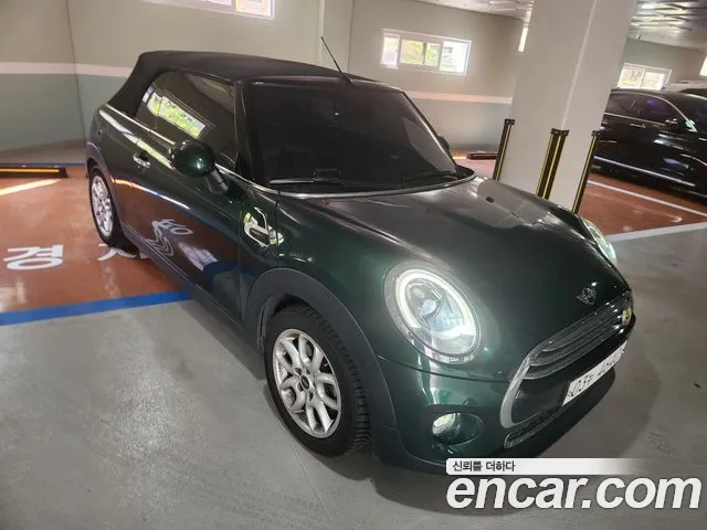 Mini Cooper Convertible 2018 Зеленый из Кореи, фото 5