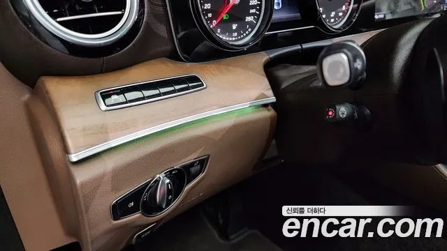 Mercedes-Benz E-Class W213 2019 Белый из Кореи, фото 5