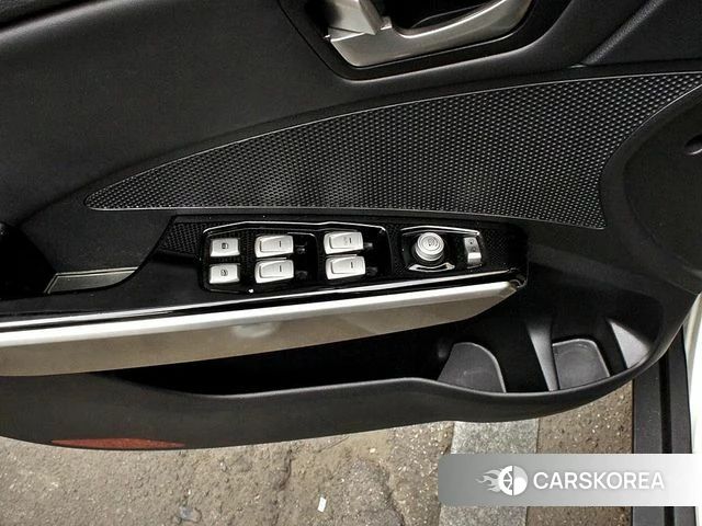 Ssangyong Tivoli Armor 2019 Белый из Кореи, фото 5