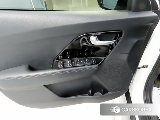 Kia The New Niro 2019 Белый из Кореи, фото 5
