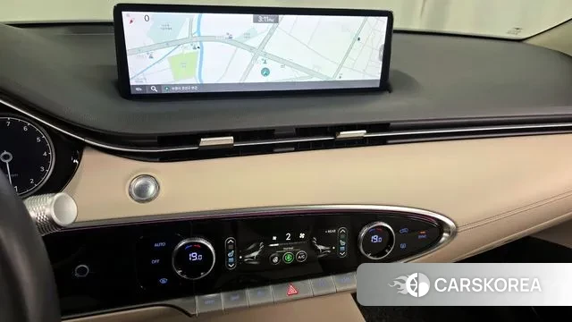 Genesis GV70 2021 Черный из Кореи, фото 5