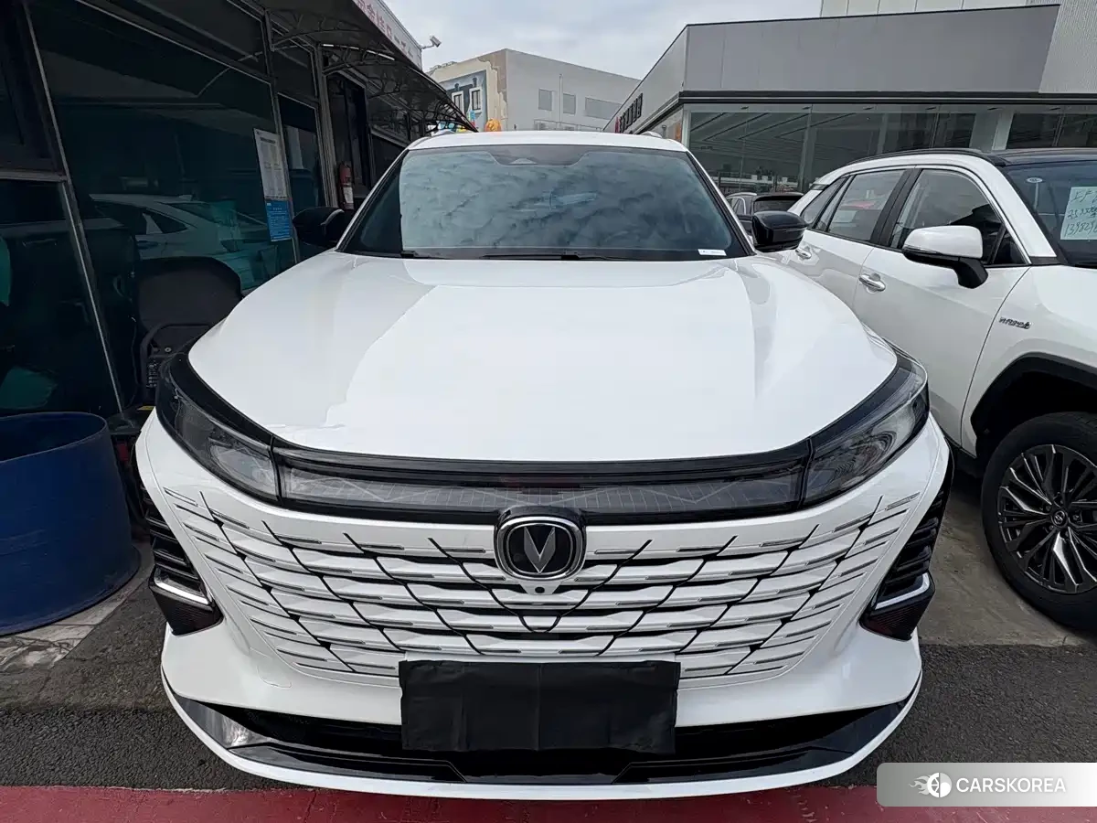 Chang'an Changan CS75PLUS 2025 Белый из Китая, фото 5