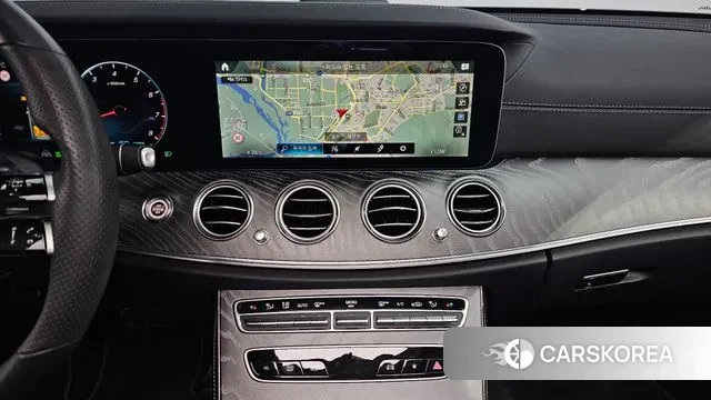 Mercedes-Benz E-Class W213 2020 Черный из Кореи, фото 5