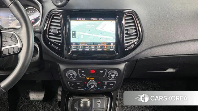 Jeep Compass 2nd Generation 2019 Белый из Кореи, фото 5