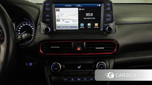 Hyundai Kona 2018 Белый из Кореи, фото 5