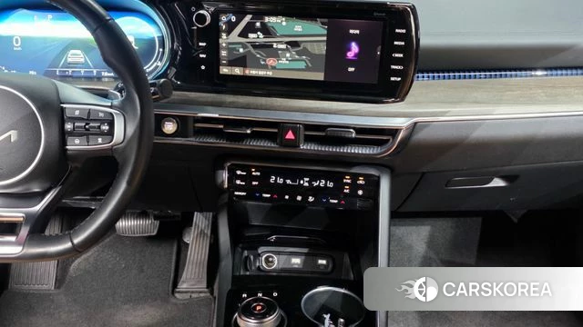Kia K5 3rd generation 2023 Белый из Кореи, фото 5