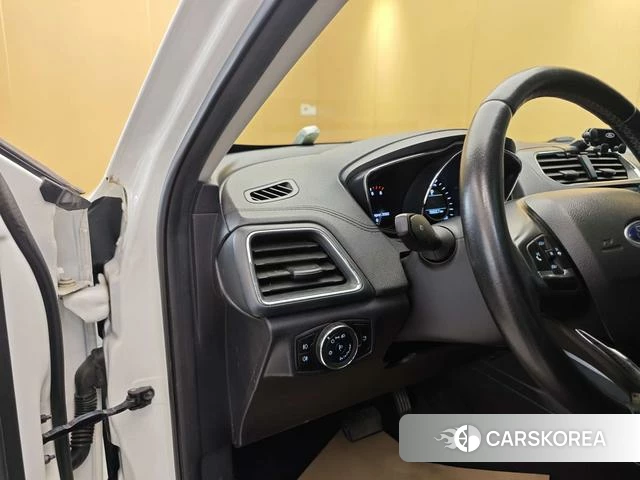 Ford Forrest 2019 Белый из Китая, фото 5