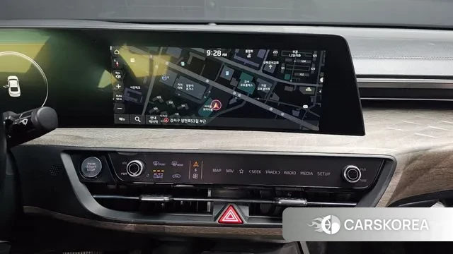 Kia K8 Hybrid 2022 Серебристо-серый из Кореи, фото 5