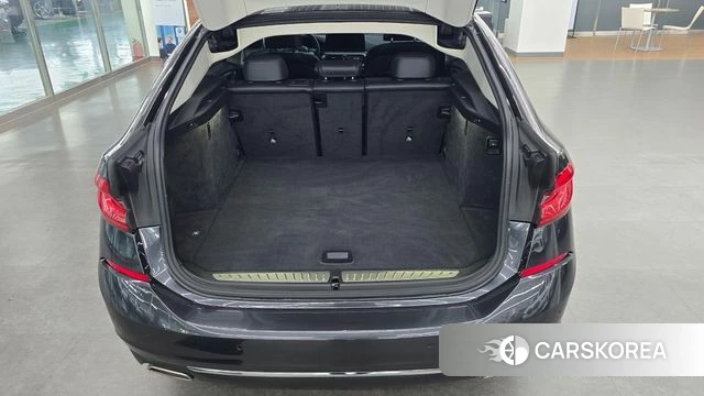 BMW 6 Series GT (G32) 2022 Серый из Кореи, фото 5