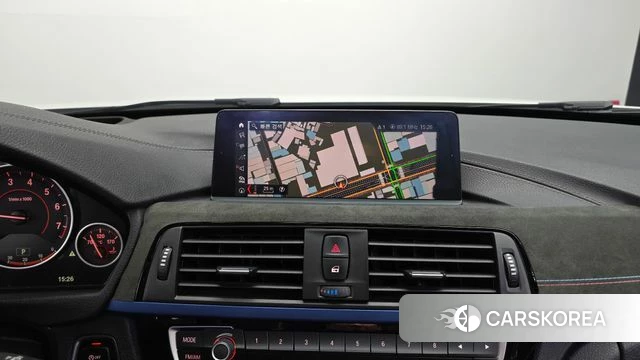 BMW 3 Series (F30) 2018 Белый из Кореи, фото 5