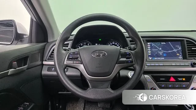 Hyundai Avante AD 2018 Белый из Кореи, фото 5